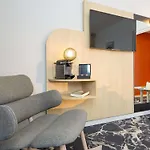 Mercure Centre 4*
