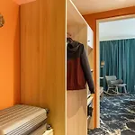 Mercure Centre Hotel 4*