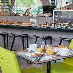 Hotel Mercure Centre 4*