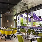 Mercure Centre Hotel Miluza