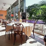Mercure Centre