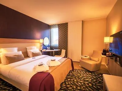 Mercure Centre 4*