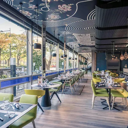 Mercure Centre 4*