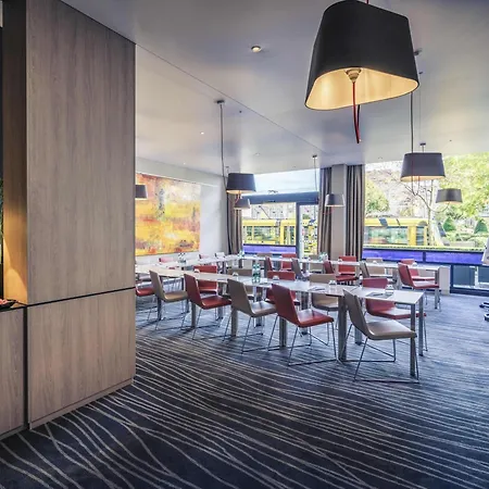 Mercure Centre Hotel