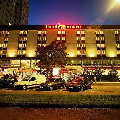 Mercure Centre Hotell 4*