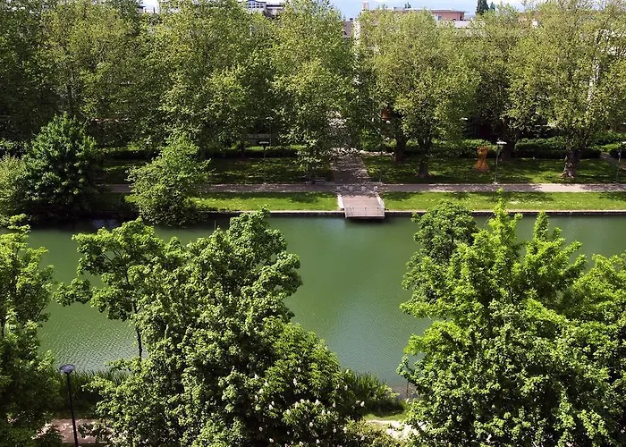 머큐어 센터 호텔