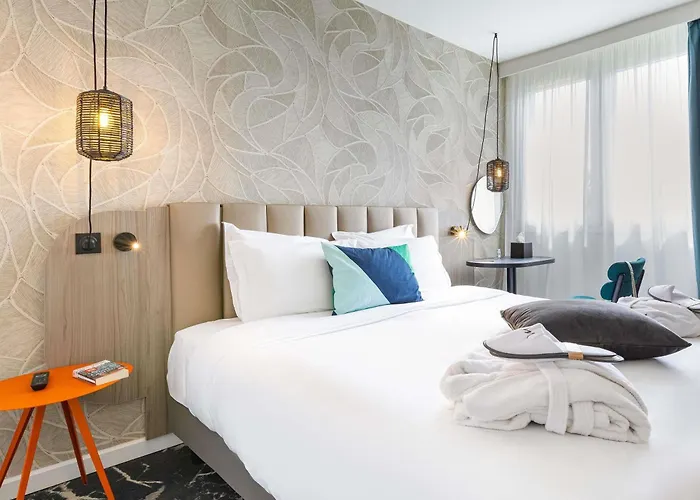 Mercure Centre Hotel 4*